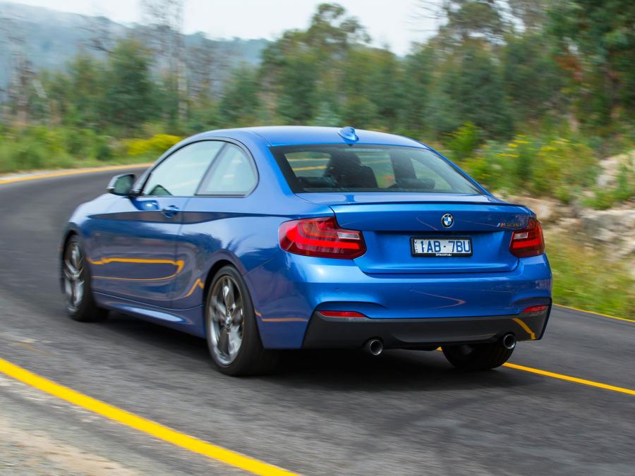 BMW M235i Coupe 2014 года  (AU) (фото 9 из 12)